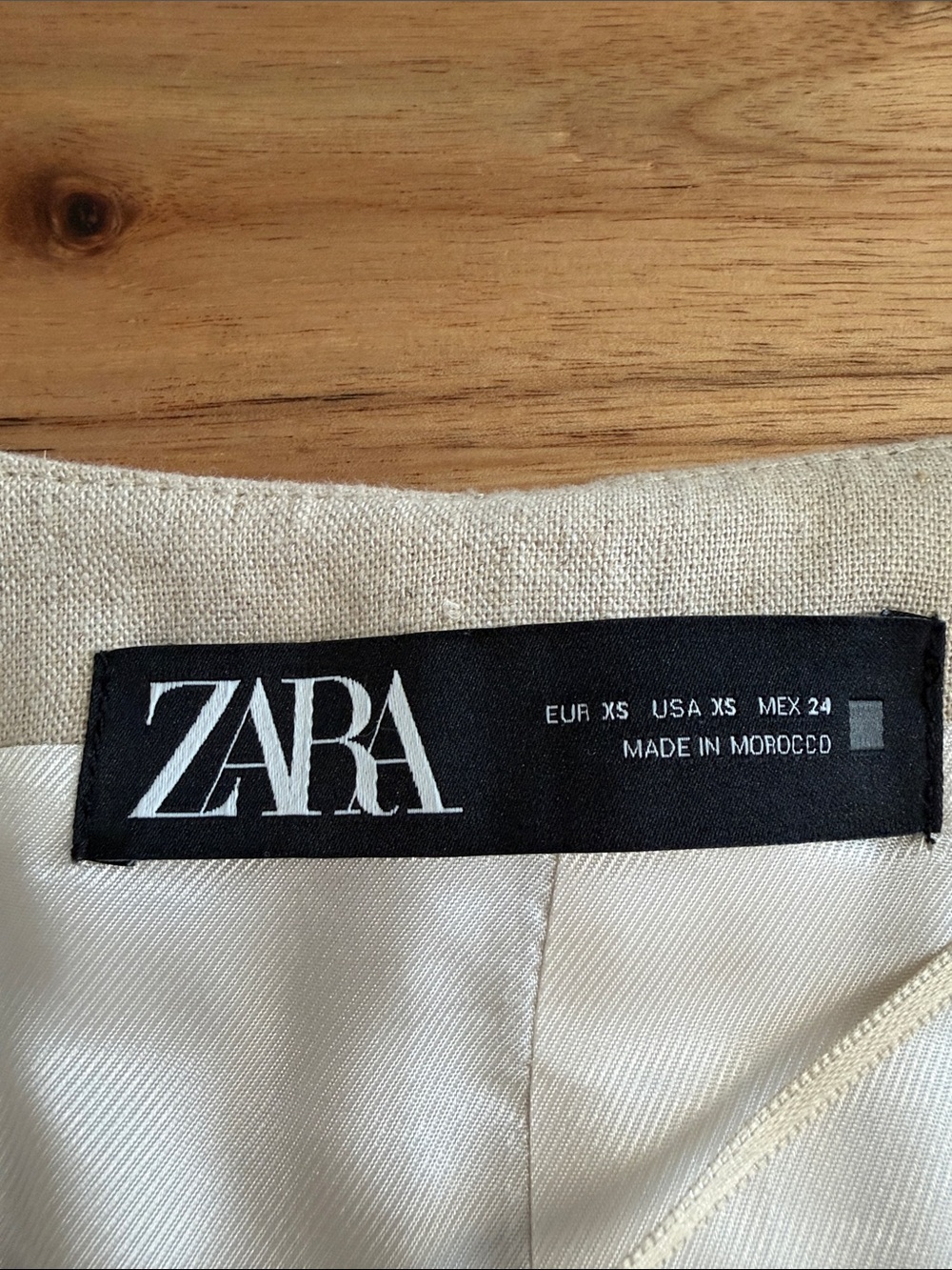 ZARA Beige Linen-Blend Tailored Vest - Picture 3 of 6